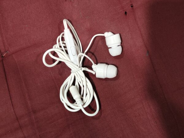 Best quality headphone earphone wired best earphone by DCTIWEB - Image 6