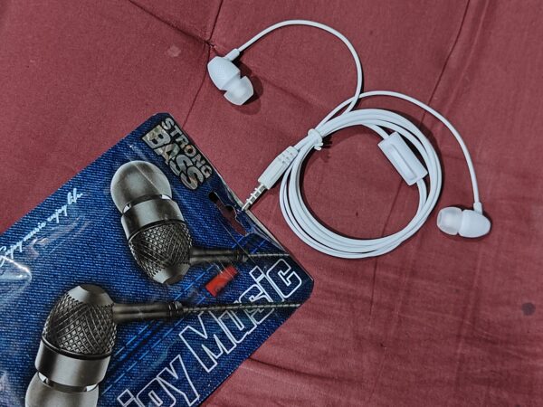 Best quality headphone earphone wired best earphone by DCTIWEB - Image 4